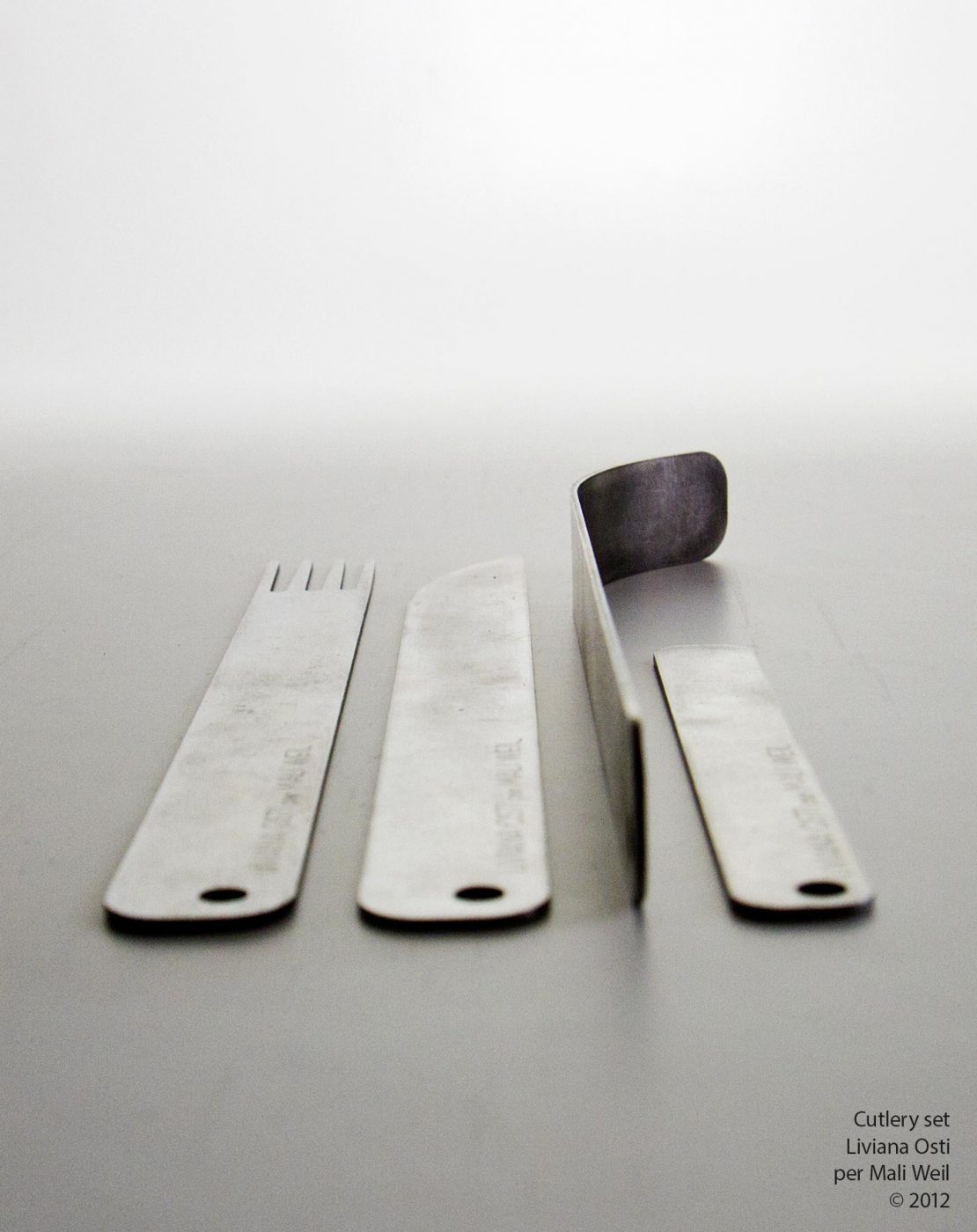 detail of cutlery set for White Mama - design Liviana Osti per Mali Weil
